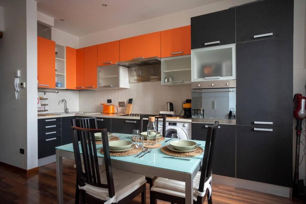 Apartment Tiny House *